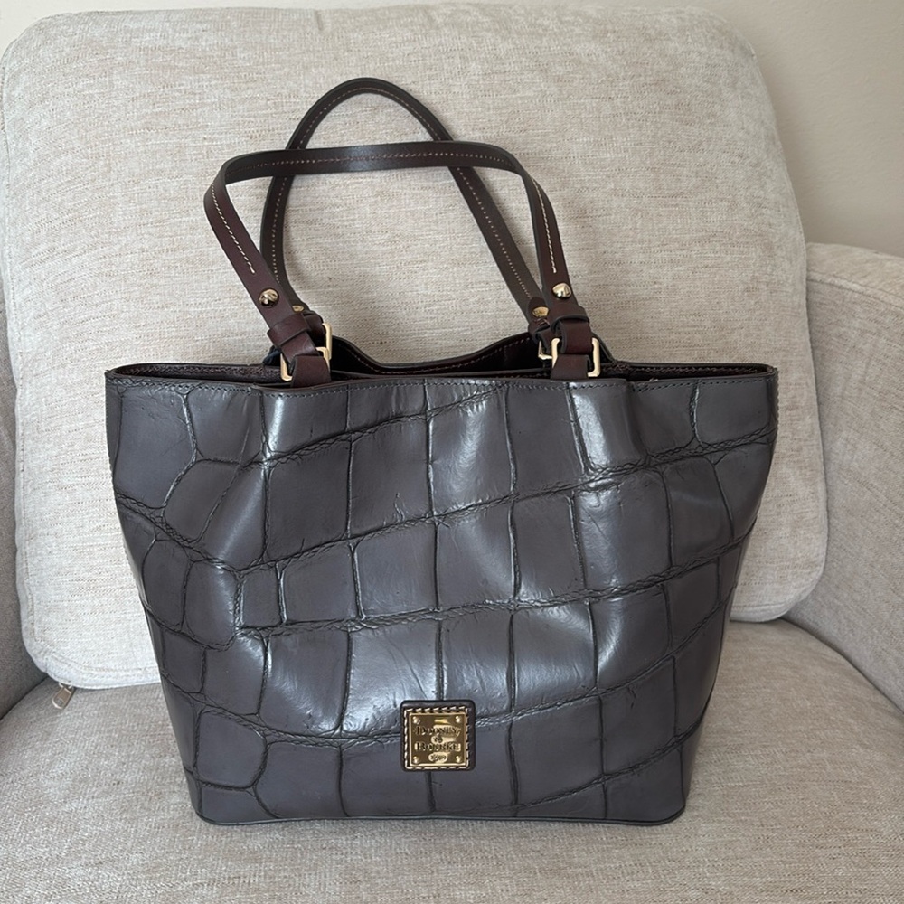 Dooney & Bourke Denison Barlow bag